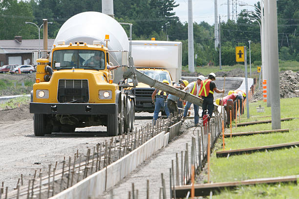  Parklawn, CA Concrete contractor Pros
